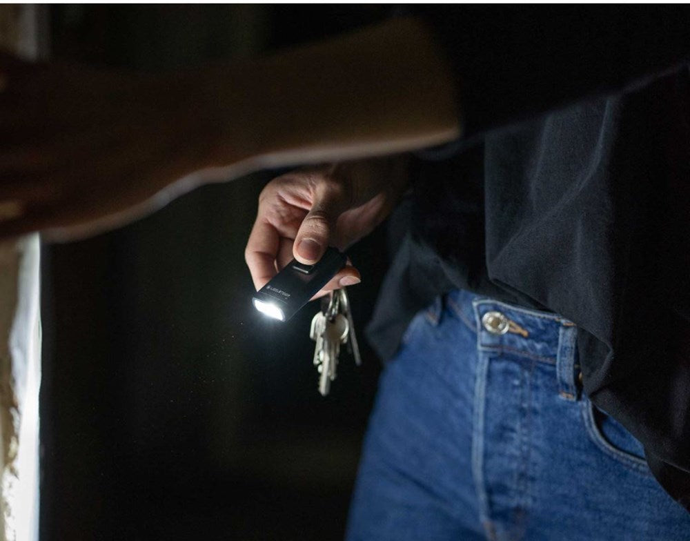 LED LENSER K6R RECHARGEABLE KEYRING LAMP - 400 LUMENS