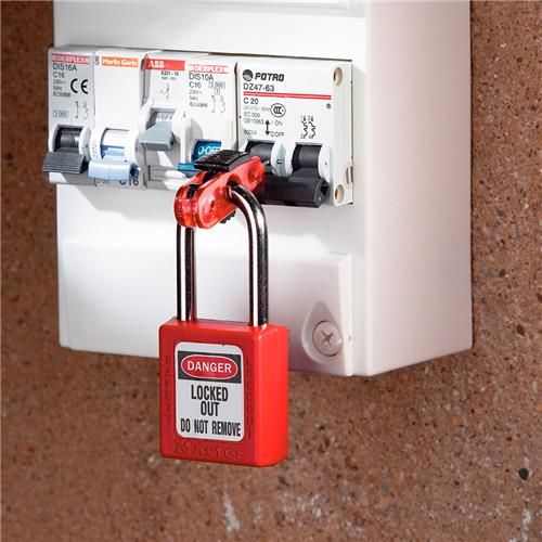 MASTERLOCK MINIATURE CIRCUIT BREAKER LOCKOUT WITH PIN-IN TOGGLES