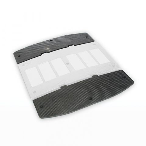 BARRIER HEAVY DUTY TRAFFIC CALMING HUMP WITH FIXINGS