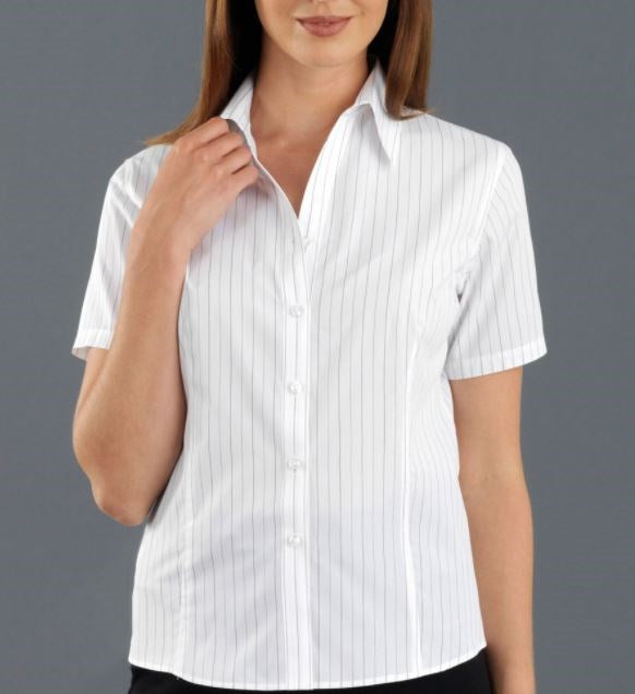 JOHN KEVIN 107 S/SL FINE STRIPE BLOUSE