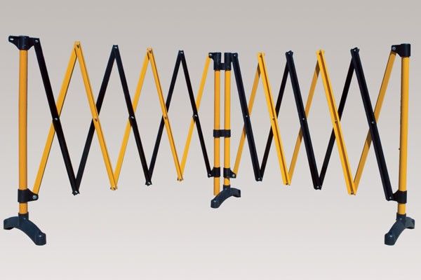 PORT-A-GUARD EXPANDABLE BARRIER - FLEXI MODEL - 2 X 2.7/5.4 MTR KIT