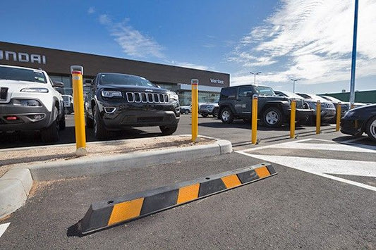 BARRIER RWS1650 RUBBER WHEEL STOP WITH KIT 14 FIXINGS